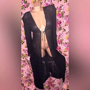 💯 silk Victoria’s Secret vintage Long black duster robe Hollywood glam cover up